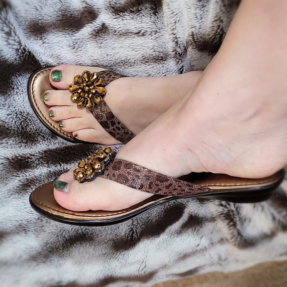 Shoes - Stylish Bronze Sandals with Gold/Bronze Embellishments